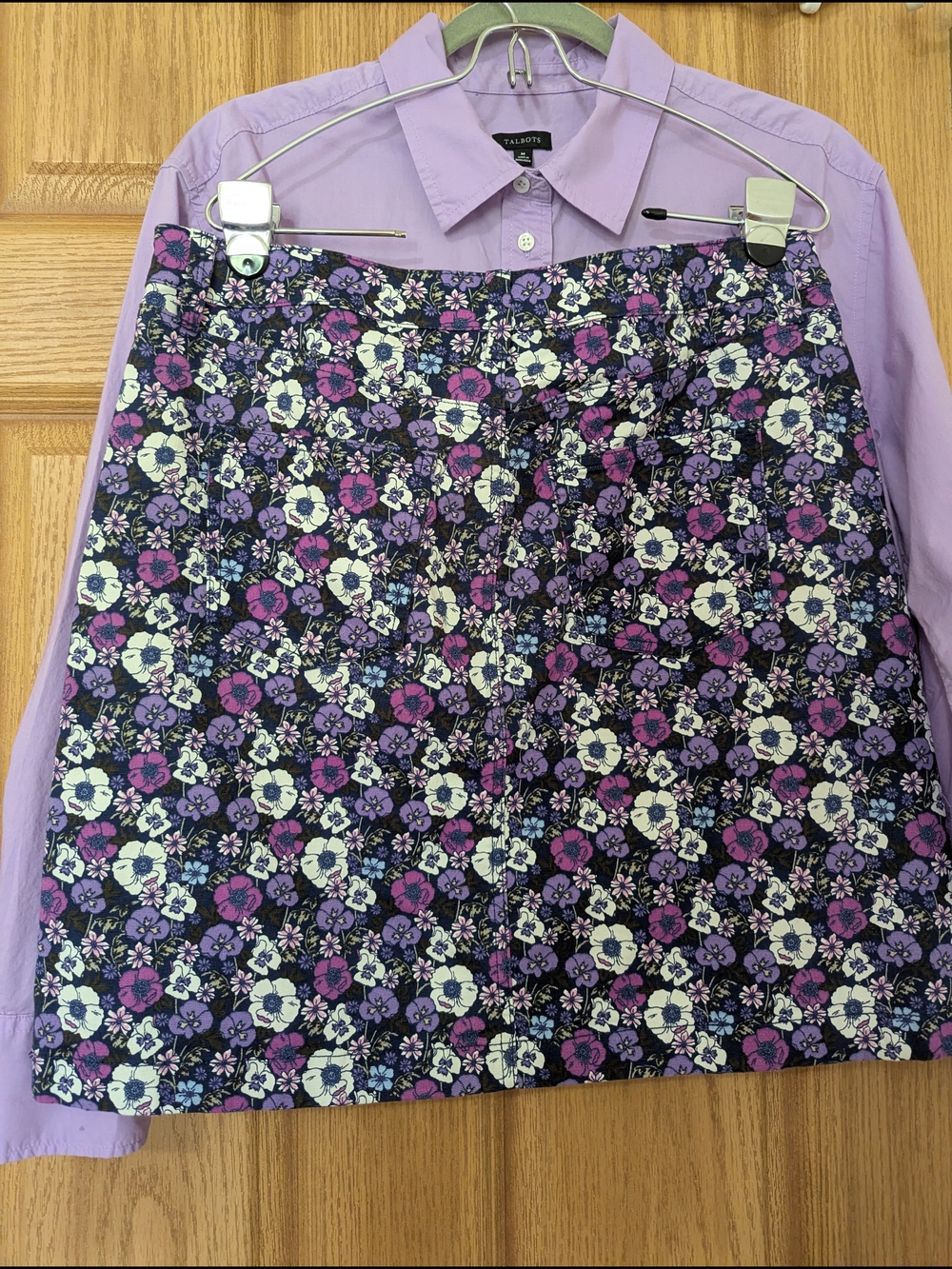 Talbots Purple Floral Mini Skirt with Gold Buttons - Picture 2 of 7
